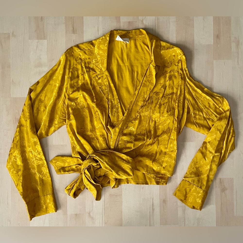UO Wrap Silk Top
